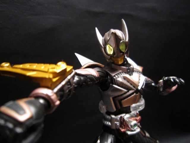 S.H.Figuarts　仮面ライダーパンチホッパー