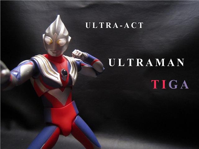 ULTRA-ACT　ウルトラマンティガ マルチタイプ