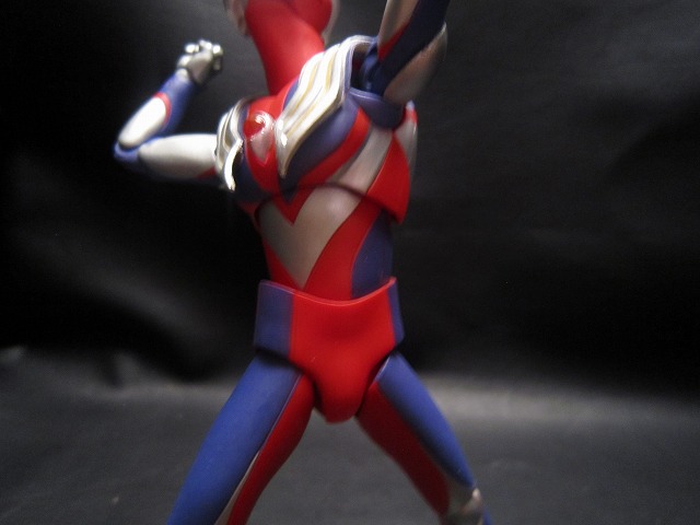 ULTRA-ACT　ウルトラマンティガ マルチタイプ