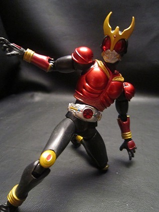 S.H.Figuarts 仮面ライダークウガ　マイティフォーム