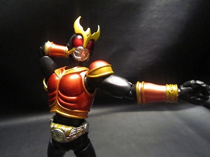 S.H.Figuarts 仮面ライダークウガ　ライジングマイティフォーム