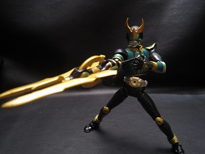 S.H.Figuarts 仮面ライダークウガ　ライジングペガサスフォーム