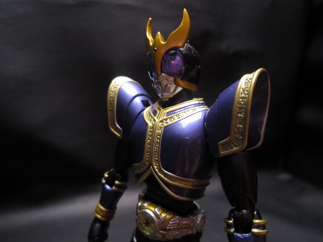 S.H.Figuarts 仮面ライダークウガ　ライジングタイタンフォーム