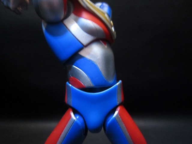 ULTRA-ACT　ウルトラマンダイナ　フラッシュタイプ