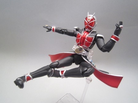 S.H.フィギュアーツ　仮面ライダーウィザード　フレイムスタイル