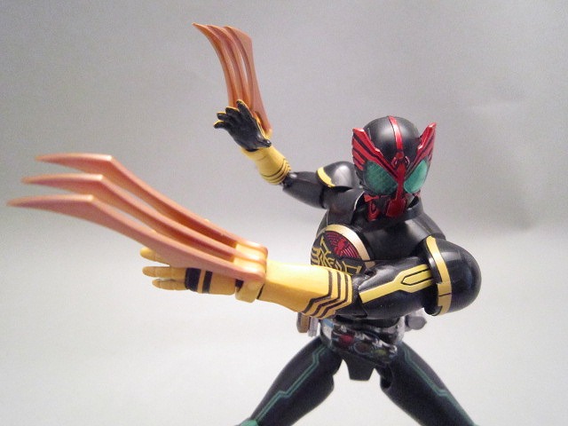 S.H.フィギュアーツ　仮面ライダーオーズ　タトバコンボ