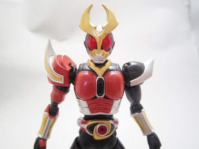 S.H.フィギュアーツ　仮面ライダーアギト　フレイムフォーム