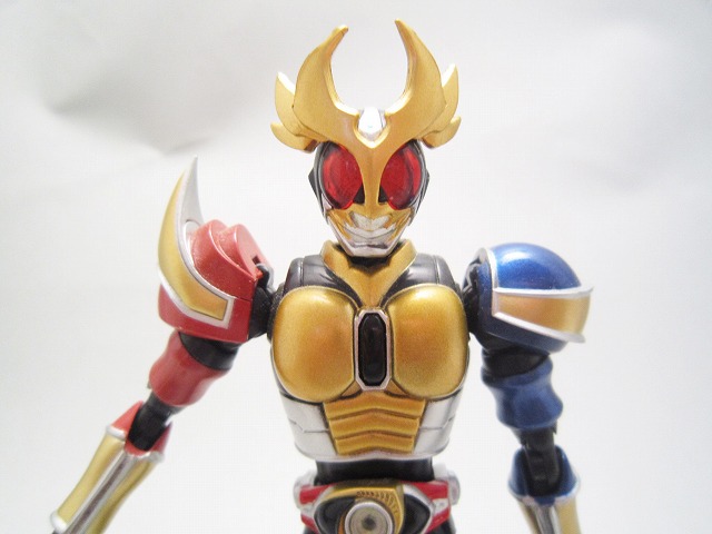 S.H.フィギュアーツ　仮面ライダーアギト　トリニティフォーム