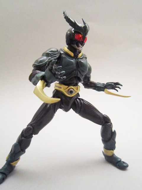 S.H.フィギュアーツ　仮面ライダーギルス