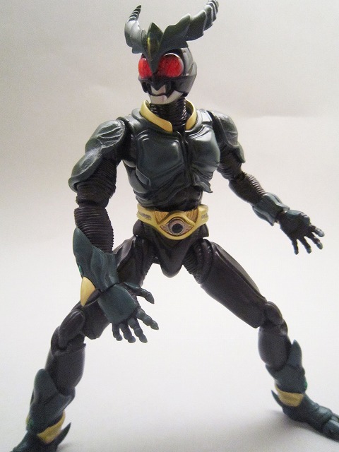 S.H.フィギュアーツ　仮面ライダーギルス