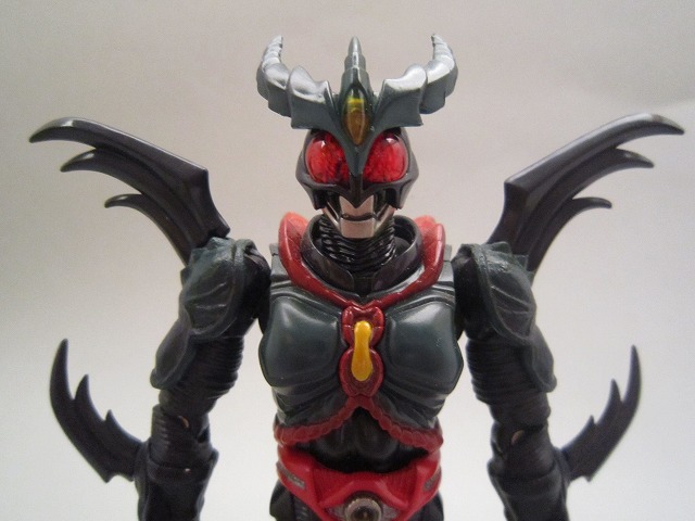 S.H.フィギュアーツ　仮面ライダーエクシードギルス