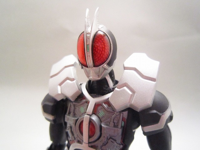 S.H.フィギュアーツ　仮面ライダーファイズ　アクセルフォーム