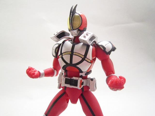 S.H.フィギュアーツ　仮面ライダーファイズ　ブラスターフォーム