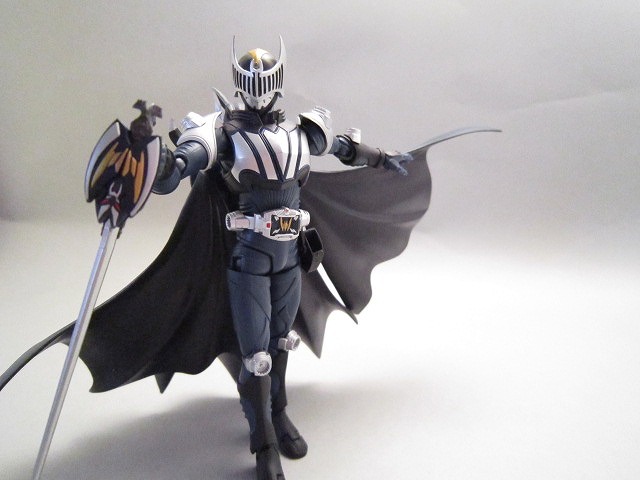 S.H.Figuarts 仮面ライダーナイト＆ダークウイング