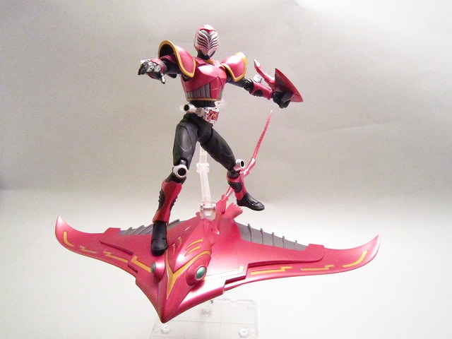 S.H.Figuarts ジェノサイダー