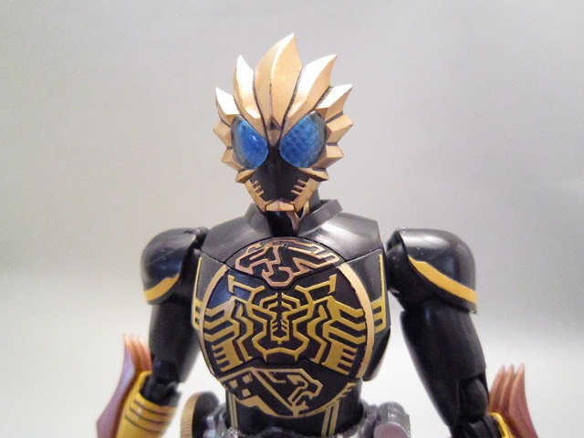 S.H.フィギュアーツ　仮面ライダーオーズ　サゴーゾコンボ