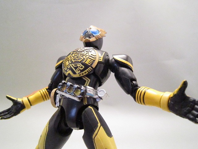 S.H.フィギュアーツ　仮面ライダーオーズ　ラトラータコンボ