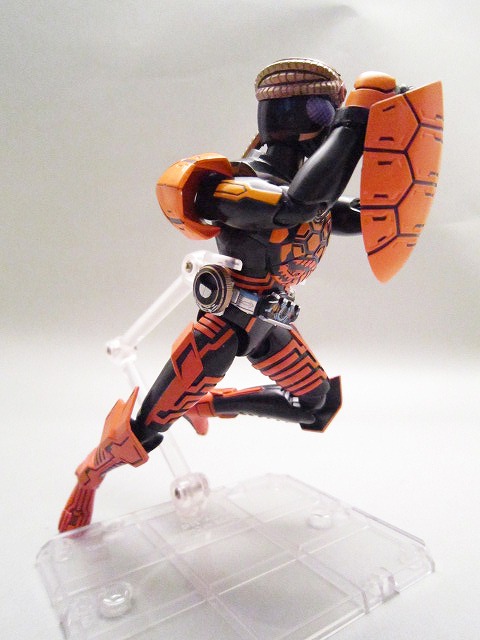 S.H.フィギュアーツ　仮面ライダーオーズ　ブラカワニコンボ