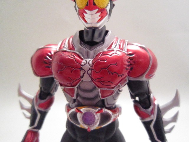 S.H.フィギュアーツ 仮面ライダーアギト　バーニングフォーム