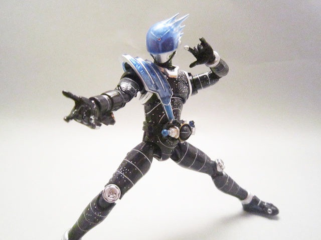 S.H.フィギュアーツ　仮面ライダーメテオ