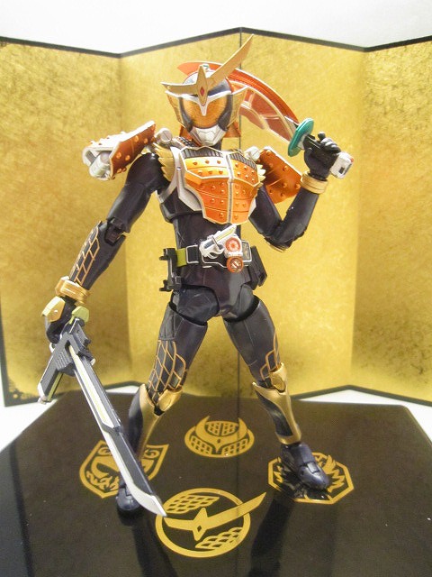 S.H.フィギュアーツ　仮面ライダー鎧武