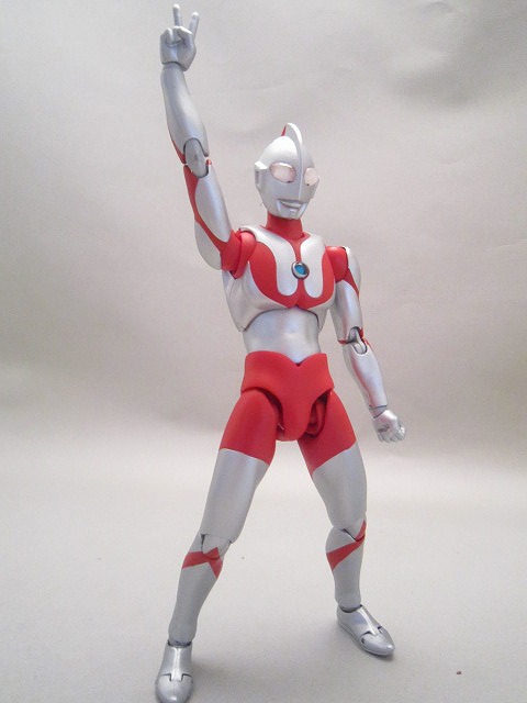 ULTRA-ACT　ウルトラマン　ver.2(リニューアル)