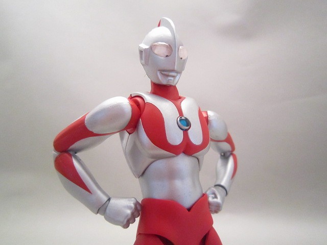 ULTRA-ACT　ウルトラマン　ver.2(リニューアル)