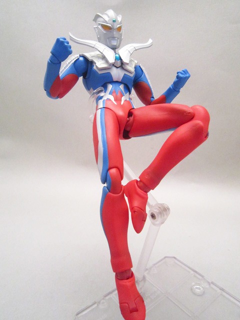 ULTRA-ACT　ウルトラマンゼロ　ver.2(リニューアル)