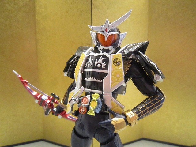 S.H.フィギュアーツ　仮面ライダー鎧武 ジンバーレモンアームズ　レビュー