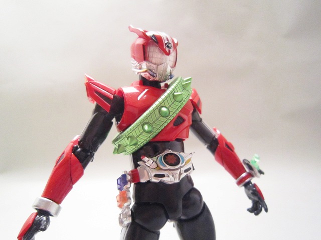 S.H.フィギュアーツ　仮面ライダーマッハ