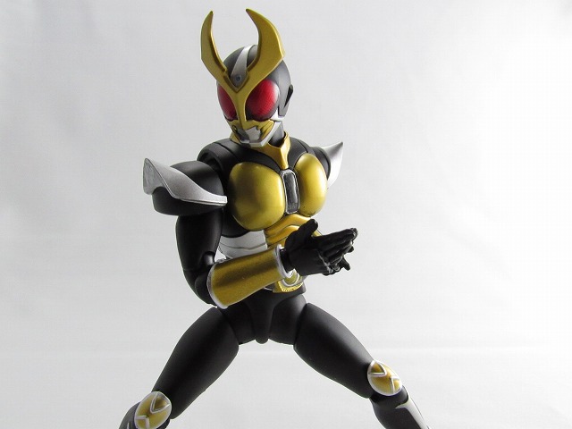 S.H.フィギュアーツ　仮面ライダーアギト　グランドフォーム　真骨彫製法　レビュー