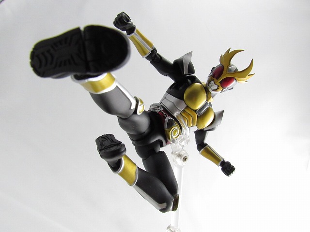 S.H.フィギュアーツ　仮面ライダーアギト　グランドフォーム　真骨彫製法　レビュー