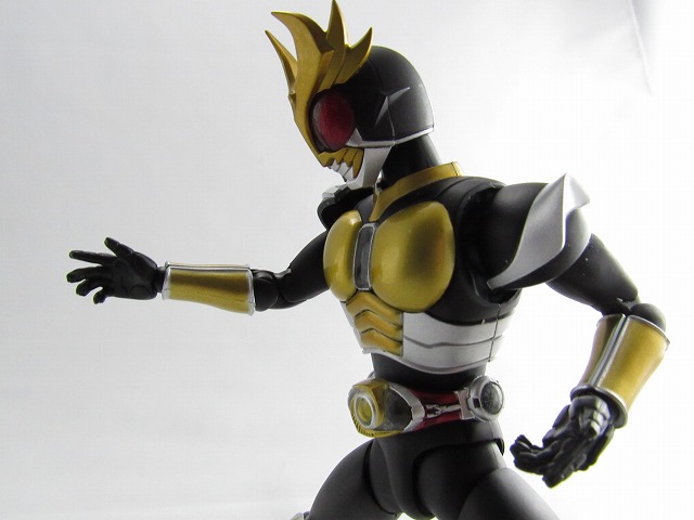 S.H.フィギュアーツ　仮面ライダーアギト　グランドフォーム　真骨彫製法　レビュー