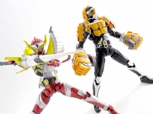 S.H.フィギュアーツ　仮面ライダーナックル　クルミアームズ　レビュー