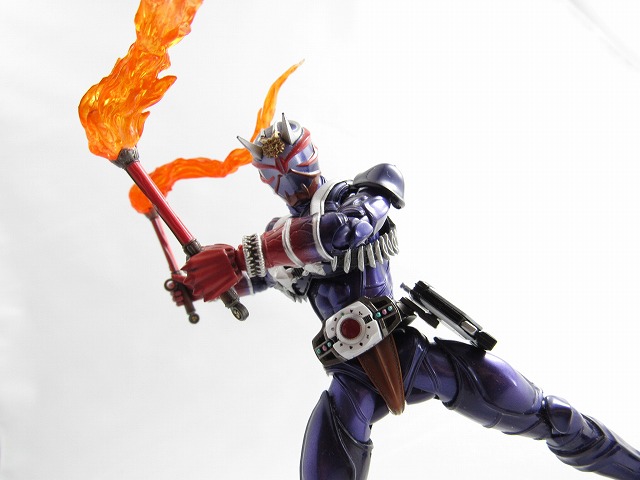 S.H.フィギュアーツ　仮面ライダーディケイド　真骨彫製法　レビュー