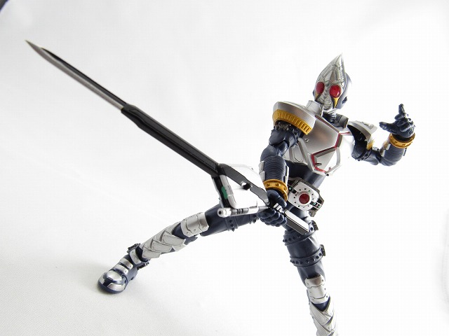 S.H.フィギュアーツ　仮面ライダーディケイド　真骨彫製法　レビュー