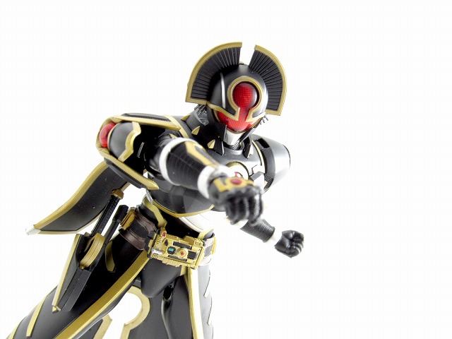 S.H.フィギュアーツ　仮面ライダーオーガ　レビュー