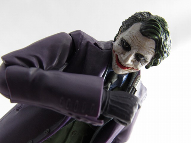 MAFEX　ジョーカー（『ダークナイト』）　 レビュー