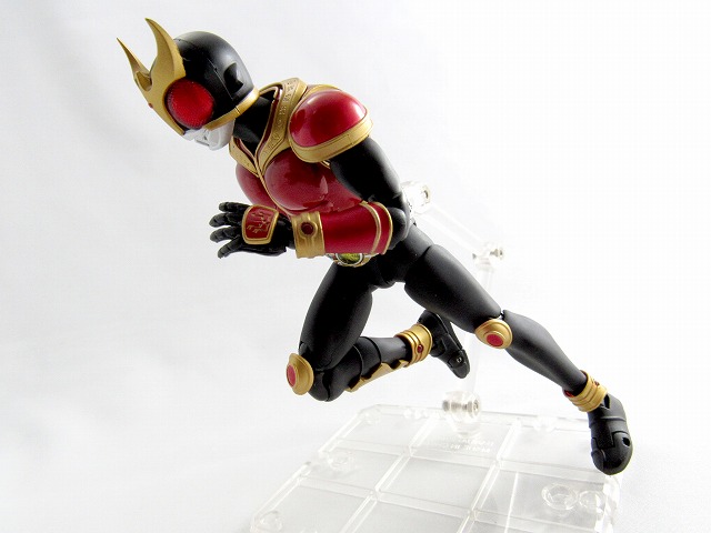 S.H.フィギュアーツ　仮面ライダークウガ　ライジングマイティ　真骨彫製法　レビュー 