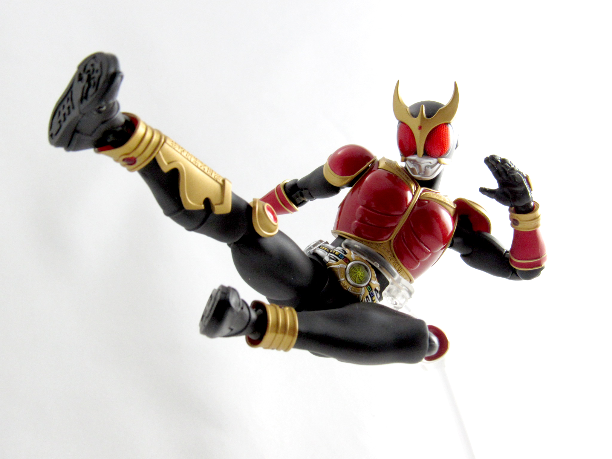 S.H.フィギュアーツ　仮面ライダークウガ ライジングマイティ　真骨彫製法　レビュー