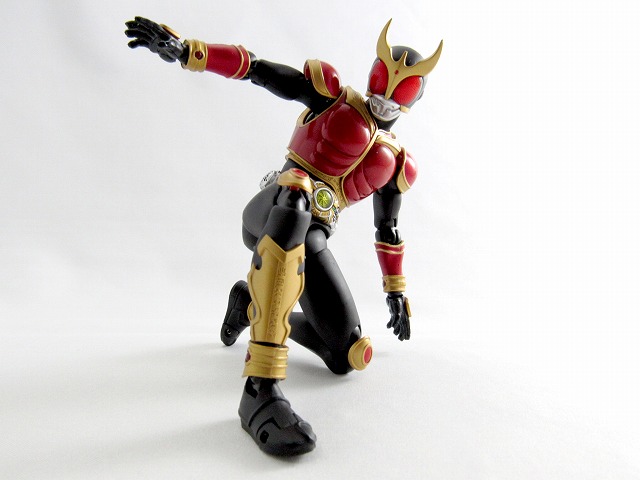 S.H.フィギュアーツ　仮面ライダークウガ　ライジングマイティ　真骨彫製法　レビュー 