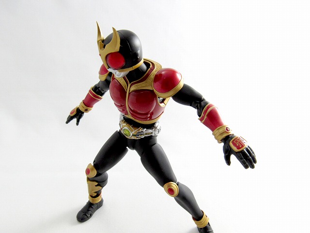 S.H.フィギュアーツ　仮面ライダークウガ　ライジングマイティ　真骨彫製法　レビュー 