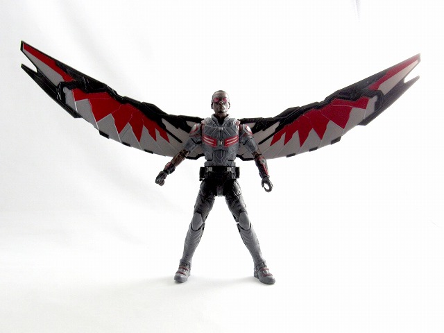 マーベルレジェンド MARVEL LEGENDS　ファルコン(シビルウォー)　レビュー　付属品