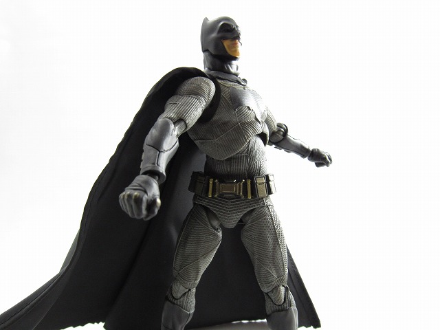 MAFEX マフェックス　バットマン(バットマンVSスーパーマン)　レビュー 