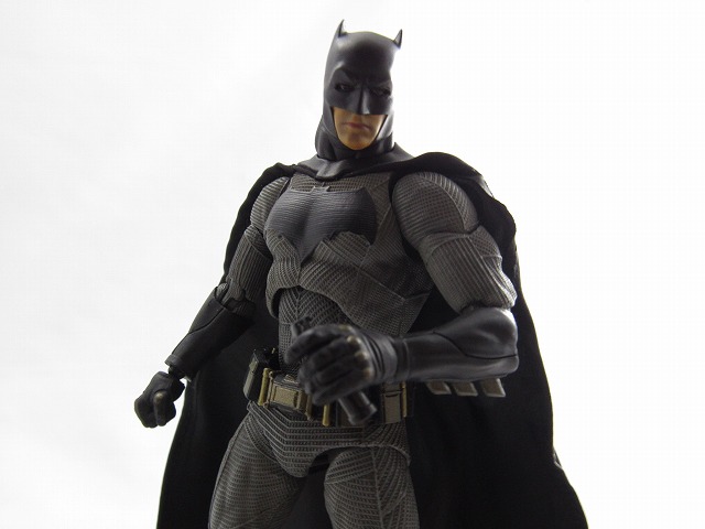 MAFEX マフェックス　バットマン(バットマンVSスーパーマン)　レビュー 