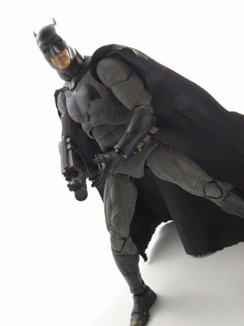 MAFEX マフェックス　バットマン(バットマンVSスーパーマン)　レビュー 