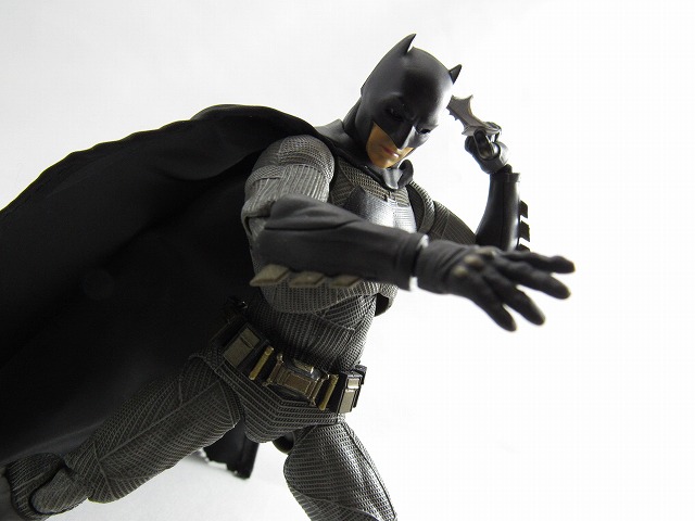 MAFEX マフェックス　バットマン(バットマンVSスーパーマン)　レビュー 