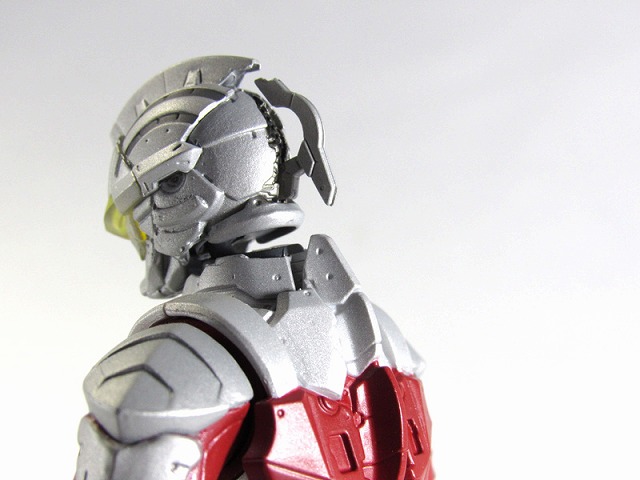 ULTRA-ACT × S.H.フィギュアーツ ULTRAMAN SUIT ver 7.2　レビュー レビュー 