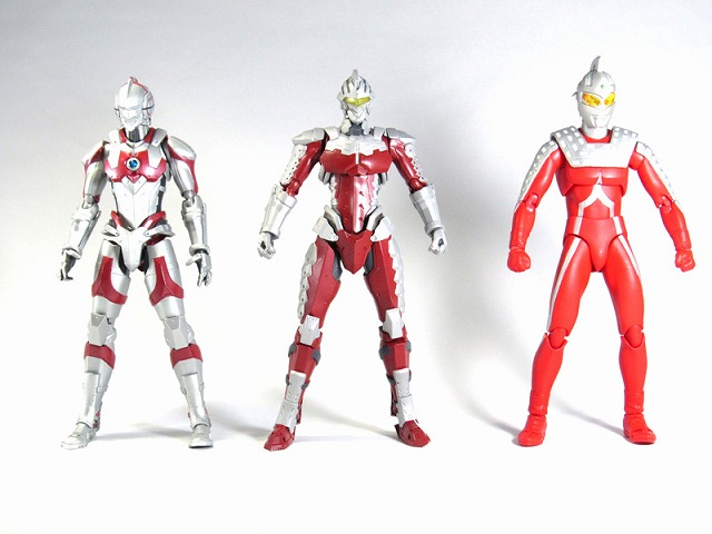 ULTRA-ACT × S.H.フィギュアーツ ULTRAMAN SUIT ver 7.2　レビュー レビュー 