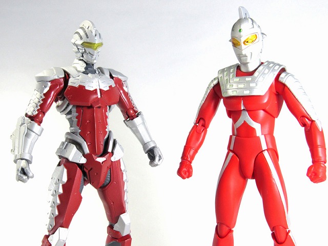 ULTRA-ACT × S.H.フィギュアーツ ULTRAMAN SUIT ver 7.2　レビュー レビュー 